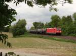 185 228-4 ist hier am 20.05.15 an der Schöpsdrehe bei Plauen/V.