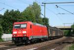 185 374 mit EZ 44902 (Linz Vbf–Nrnberg Rbf) am 21.05.2014 in Seubersdorf, aufgenommen vom Bahnsteigende
