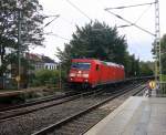 185 256-5 DB  kommt aus Richtung Aachen-West mit einem langen MSC-Containerzug aus Antwerpen-Berendrecht(B) nach Weil Am Rhein(D) und fährt durch Aachen-Schanz in Richtung