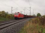 Nieselregen und Nebel am 16.10.15 in Neu-Ulm. 185 018-9 kam mit einem schönen Zug.  