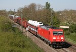 185 223 mit EZ 51945 (Mannheim Rbf–Basel Bad Rbf) am 21.04.2015 zwischen Müllheim (Baden) und Auggen
