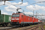 Doppeltraktion, mit den DB Loks 185 131-0 und 185 127-8, durchfahren den Bahnhof Pratteln. Die Aufnahme stammt vom 28.06.2016.