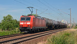 185 066 führte am 22.06.16 einen kurzen Kesselwagenzug durch Greppin Richtung Bitterfeld.