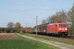 DB Cargo 185 381-1 (Baujahr: 2009) mit einem Güterzug in die Richtung Rheine bei Leschede am 20-4-2016.