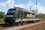Ellok 185 571-7 der Firma rail4chem (R4C) am 15.08.2007 in Bottrop abgestellt.
