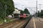 185 153-4 wartet in Pinneberg am 20.8.2007 auf die Freigabe zur Ausfahrt Richtung Norden