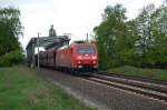 185 177-3 Railion bei berquerung des Mittellandkanals bei Peine am 22.04.2009