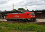 Die 185 222-7 der DB Schenker Rail fährt am 16.07.2012 vom Bf Keuztal (Kr. Siegen) zum Rangierbahnhof Kreuztal.