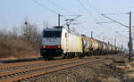 185 637, welche für die CTL im Einsatz ist, schleppte am 16.02.17 einen Kesselwagenzug durch Greppin Richtung Dessau.