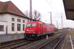 RheinCargo 185 587-3 am 16.12.2017 beim pausieren in Großkorbetha.