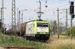 Captrain ITL 185 650-9 mit Umleiter / KeWa durch Anklam am 24.06.2019. Mein Standort ist die Parkfläche in der Hafenstrasse. 