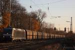 Niag Mietlok 185 565 am 28.11.11 mit dem Niag Kohlezug bei der Durchfahrt durch Ratingen-Lintorf.