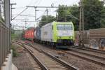 Captrain 185 542-8 mit Containerzug in Fahrtrichtung Seelze. Aufgenommen am 08.09.2012 in Hannover Linden-Fischerhof.