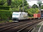 185 548-5 der ITL fuhr mit einen intermodal am 31.07.13 durch hh-harburg