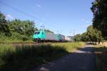 185 614-5 mit KLV-Zug in Fahrtrichtung Süden. Aufgenommen am 01.08.2013 bei Niederhone.