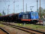 Am 19.04.2014 kamen 185 409 und 293 002 mit einem Düngerzug aus Richtung Magdeburg nach Stendal.In Stendal wurde die 293 002 abgestellt.