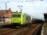 Am 27.10.2014 kam 185 534 mit einem Kesselzug aus Richtung Magdeburg nach Stendal und fuhr weiter in Richtung Salzwedel. 