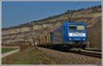185 510-5 von Metrans ist am 11.03.14 mit einen Containerzug bei Thüngersheim unterwegs.