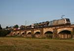 PCT 185 690 mit DGS 69269 (Bremen Rbf–München-Milbertshofen) am 01.10.2013 auf der Allerbrücke zwischen Verden und Wahnebergen