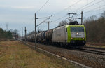 185 542 der Captrain Deutschland beförderte am 27.03.16 einen Kesselwagenzug durch Burgkemnitz Richtung Wittenberg.