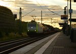 Captrain 185 549-3 mit einem Kastelzug in Allerheiligen. 
22.6.2016