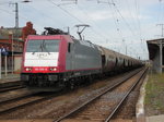 Am 10.07.2016 kam die 185 599 mit einem Tranceraleszug aus Richtung Magdeburg nach Stendal und fuhr weiter nach Salzwedel.