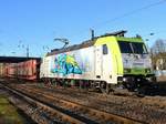 CAPTRAIN 185 578-2 (NVR: 91 80 6185 578-2 D-ITL) am 02.12.2016 mit einem STVA Autotransportwagen Leerzug Seelze passierend...<P>
Weitere Bilder zum Thema Bahnfotografie gibt es auf meiner Site unter:<br> 
<a href= http://www.ralf-bueker.de/Ralf's Eisenbahnbilder.htm target= _blank >Ralf's Eisenbahnbilder