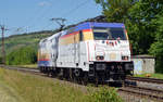 Martin Luther alias 185 589 der Rheincargo fuhr am 14.06.17 Lz durch Thüngersheim Richtung Würzburg.