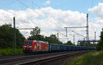 Das Edelweiss unter den 185ern führte am 27.06.18 einen PKP-Kohlezug durch Niederndodeleben Richtung Braunschweig.