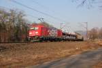 Im Blockabstand hinter dem MWB Stier kam dann noch 185 399-3 mit gemischtem Gterzug in Fahrtrichtung Sden.