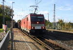 186 330-7 DB-Schenker kommt durch Kohlscheid aus Richtung Aachen-West,Laurensberg,Richterich mit einem Schrottleerzug aus Genk-Goederen(B) nach Köln-Kalk(D) und fährt in Richtung