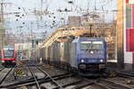 Xrail 186 268-9 durchfährt Koblenz Hbf.