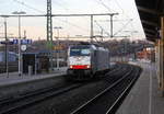 186 251-5 von der Rurtalbahn von der Rurtalbahn  kommt als Lokzug aus Mönchengladbach(D) nach Aachen-West(D) nd kommt aus Richtung Mönchengladbach-Hbf,Rheydt-Hbf,Wickrath,Beckrath,Herrath,Erkelenz,Baal,Hückelhoven-Baal,Brachelen,Lindern,Süggerath,Geilenkirchen,Frelenberg,Zweibrüggen,Übach-Palenberg,Rimburg,Finkenrath,Hofstadt und fährt durch Herzogenrath in Richtung Kohlscheid,Richterich,Laurensberg,Aachen-West. 
Aufgenommen vom Bahnsteig in Herzogenrath.
Am Nachmittag vom 18.2.2019.