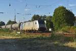 186 446 mit einem KEWAzug in Rheydt Hbf.