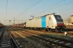 Br 186 285 Railpool (RTC/Lokomotion) mit DSG 48852(Arena Po-München Nord) in Milano Smistamento.