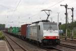 Railpool/RTB Cargo 186 107  R2X  am 16.6.12 mit einem Containerzug von Rotterdam nach Stuttgart in Dsseldorf-Rath.