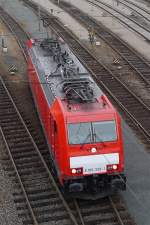 186 328-1 im Rangierbahnhof Mannheim. (20.12.2012)