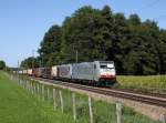 Die 186 105 und die 186 284 mit einem KLV-Zug am 03.09.2011 unterwegs bei Vogl.