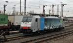 Am Mittag des 16.11.2013 stand Railpool/BLS Cargo 186 105  Connecting Europ  abgestellt in Weil am Rhein und wartet auf ihren nchsten Einsatz.