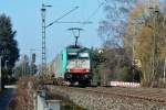 E 186 214 mit Kesselwagen durch Bonn-Beuel - 12.02.2015