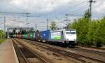 Am 21.05.2015 kam die 186 421-4 von der Rurtalbahn Cargo (Railpool) aus Richtung Braunschweig nach Niederndodeleben und fuhr weiter in Richtung Magdeburg .