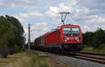 187 143 schleppte am 28.06.18 einen gemischten Güterzug durch Greppin Richtung Bitterfeld.