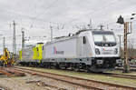 Die Loks 187 077-3 und 119 008-0 warten am Badischen Bahnhof auf den nächsten Einsatz. Die Aufnahme stammt vom 20.03.2017.