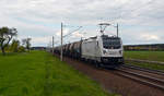 187 070 der Rheincargo führte am 29.04.17 einen Kesselwagenzug durch Rodleben Richtung Roßlau.