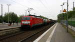 189 074-8 DB kommt aus Richtung Köln,Grevenbroich,Rheydt,Mönchengladbach mit einem Containerzug aus Gallarate(I) nach Rotterdam(NL) und fährt durch Viersen in Richtung Venlo(NL).