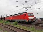 DB Cargo 189 035-9 mit dem 5000. Tonnen Erzbomber am 16.06.17 beim Sommerfest in Koblenz von einen Gehweg aus fotografiert