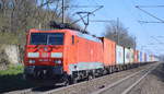 DB CargoAG [D] mit  189 056-5  [NVR-Nummer: 91 80 6189 056-5 D-DB] und Containerzug am 24.03.20 Bf. Wellen (Magdeburg).