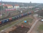 189 004-5 durchfhrt mit Gz Dessau Hbf am 05.04.09