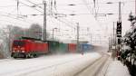 Durch den schneereichen Baruther Bahnhof rollerten dann einige Zge am 29.12.