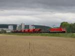 Die 189 004 am 30.07.2011 mit einem Gterzug unterwegs bei Karlstadt.